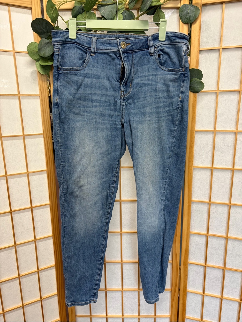 American Eagle Outfitters Women's Light Blue Skinny Jeans